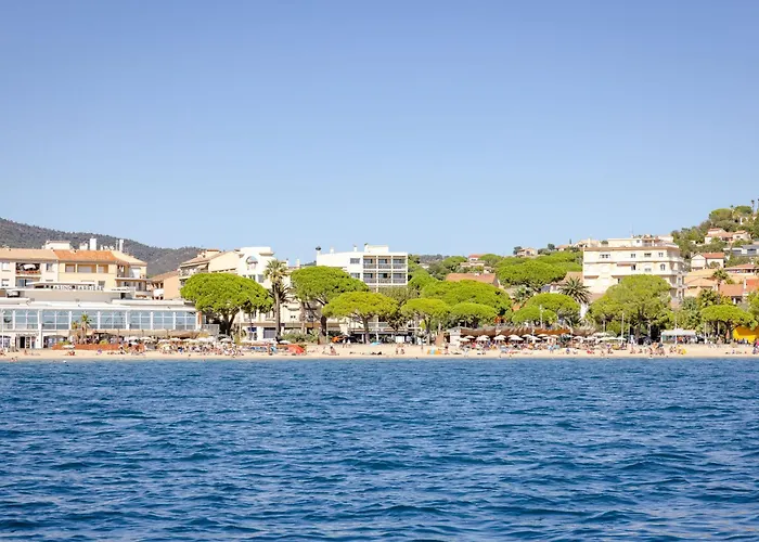 Botrel By Interhome *